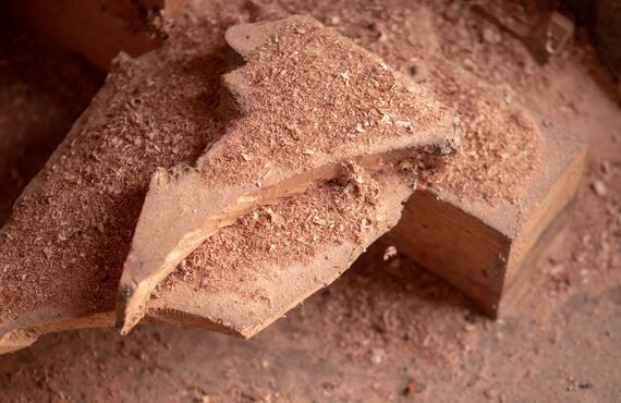 かさばる木材もお引き取りしております | 京都郡にある産廃業者・株式会社 環境リサイクルセンター